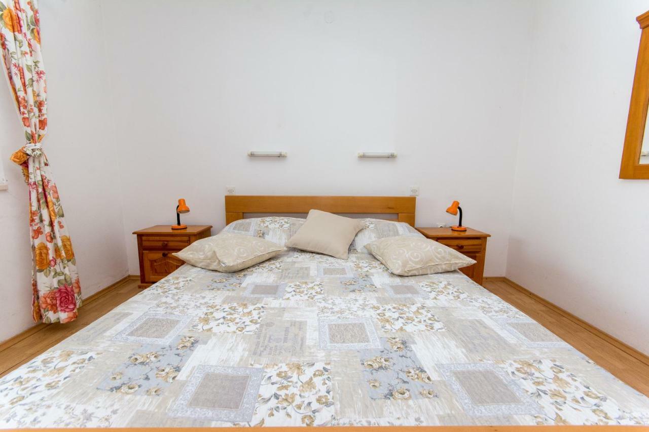 Ratak House Apartment Prizba Ngoại thất bức ảnh