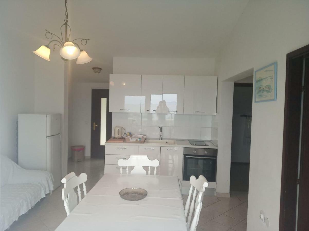 Ratak House Apartment Prizba Ngoại thất bức ảnh