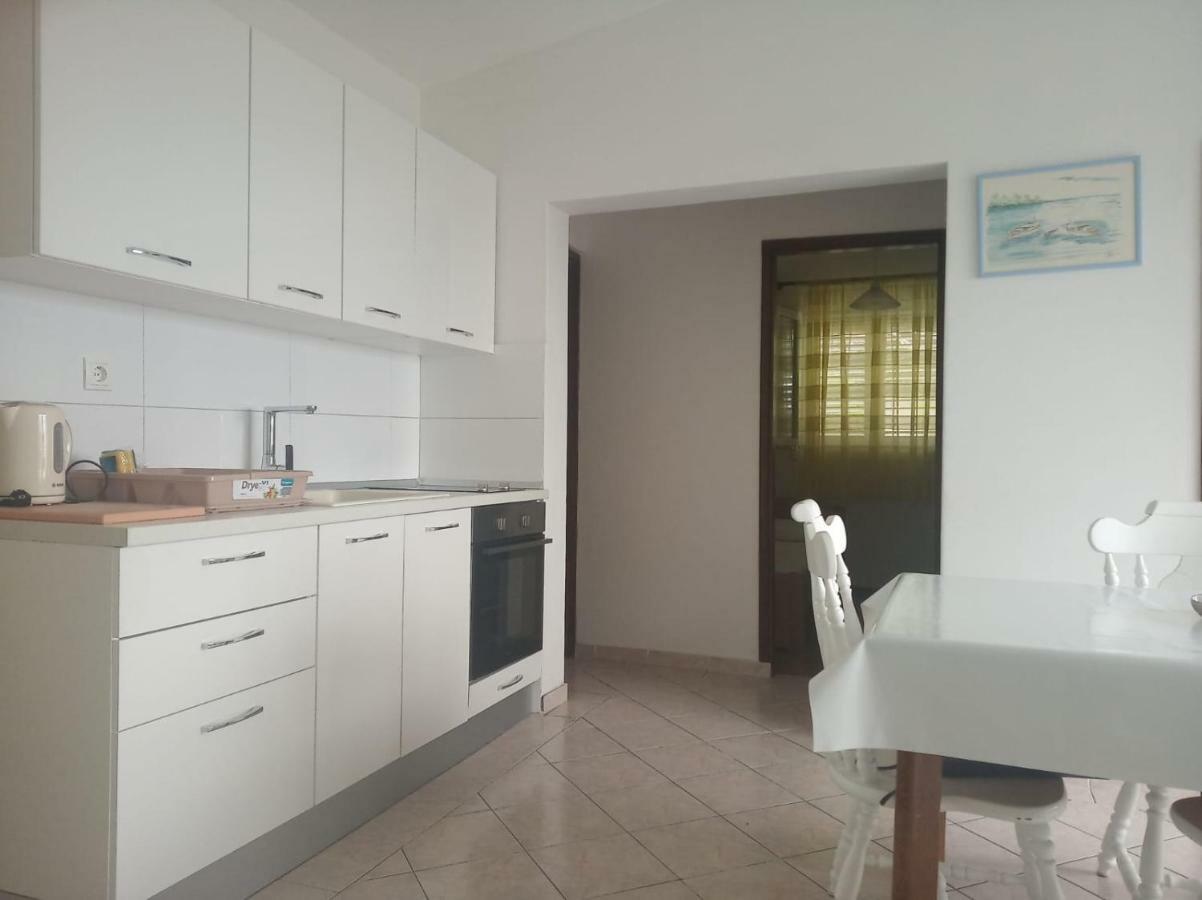 Ratak House Apartment Prizba Ngoại thất bức ảnh